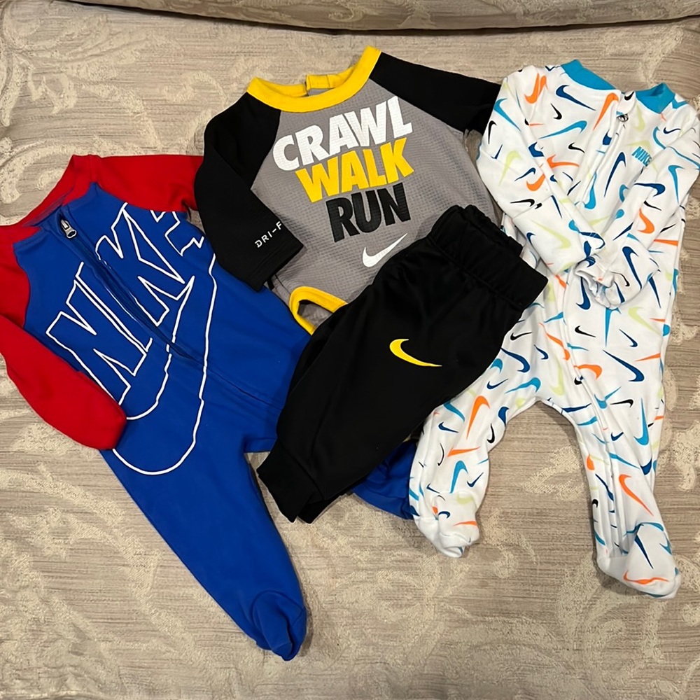 Nike 2pc set and 2 onesies
